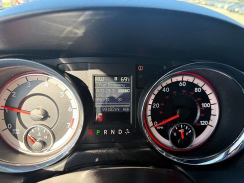 Used 2019 Dodge Grand Caravan GT image 27