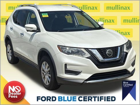 Used 2018 Nissan Rogue SV w/ Premium Package AWD/4WD image 1