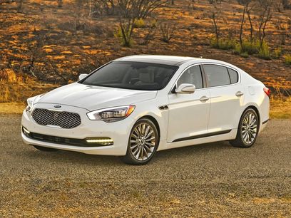 Used 2015 Kia K900 Luxury w/ VIP Package (Discontinued)