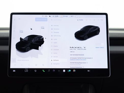 Used 2026 Tesla Model Y AWD image 34
