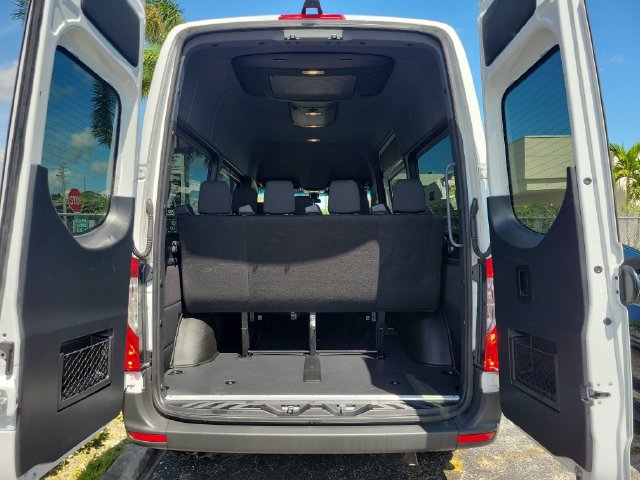 Used 2025 Mercedes-Benz Sprinter 2500 image 7