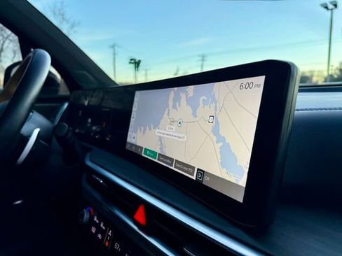 Used 2025 Kia Sorento SX Prestige w/ Olive Brown Leather Package image 20