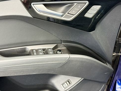 Certified 2023 Audi Q4 e-tron Premium Plus w/ Premium Plus image 22