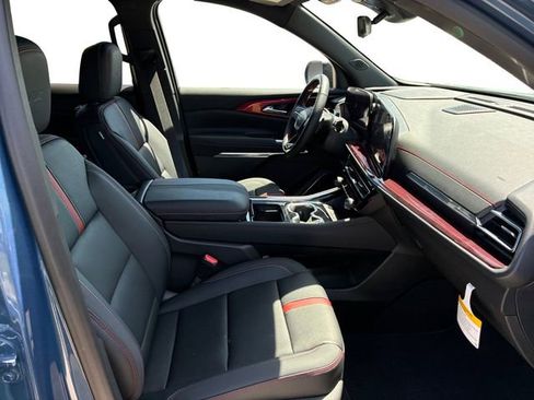 New 2026 Chevrolet Traverse RS AWD/4WD image 13