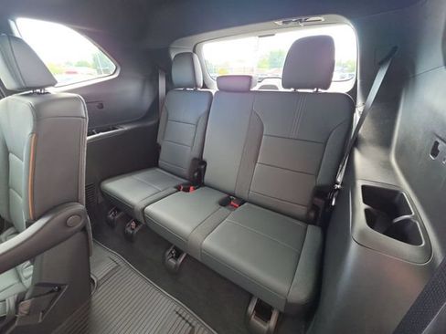 New 2026 GMC Acadia AT4 w/ Luxury Package AWD/4WD image 28