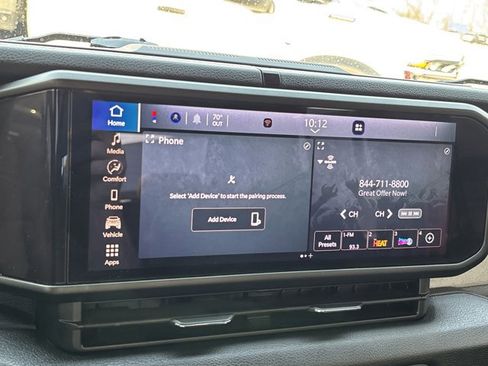 Used 2025 Jeep Gladiator Sport AWD/4WD image 27