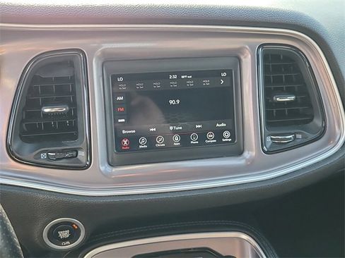 Used 2022 Dodge Challenger GT image 24