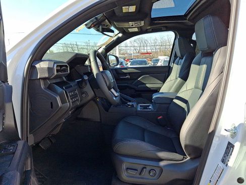 New 2026 Toyota 4Runner Limited image 14