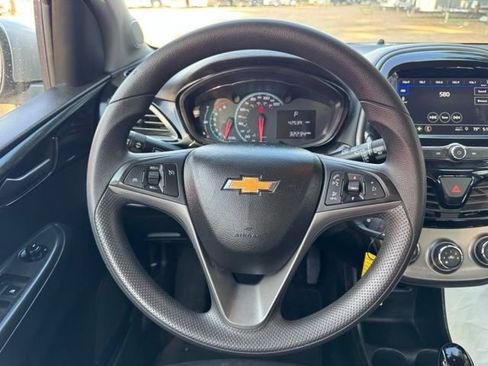 Used 2021 Chevrolet Spark LT FWD image 19