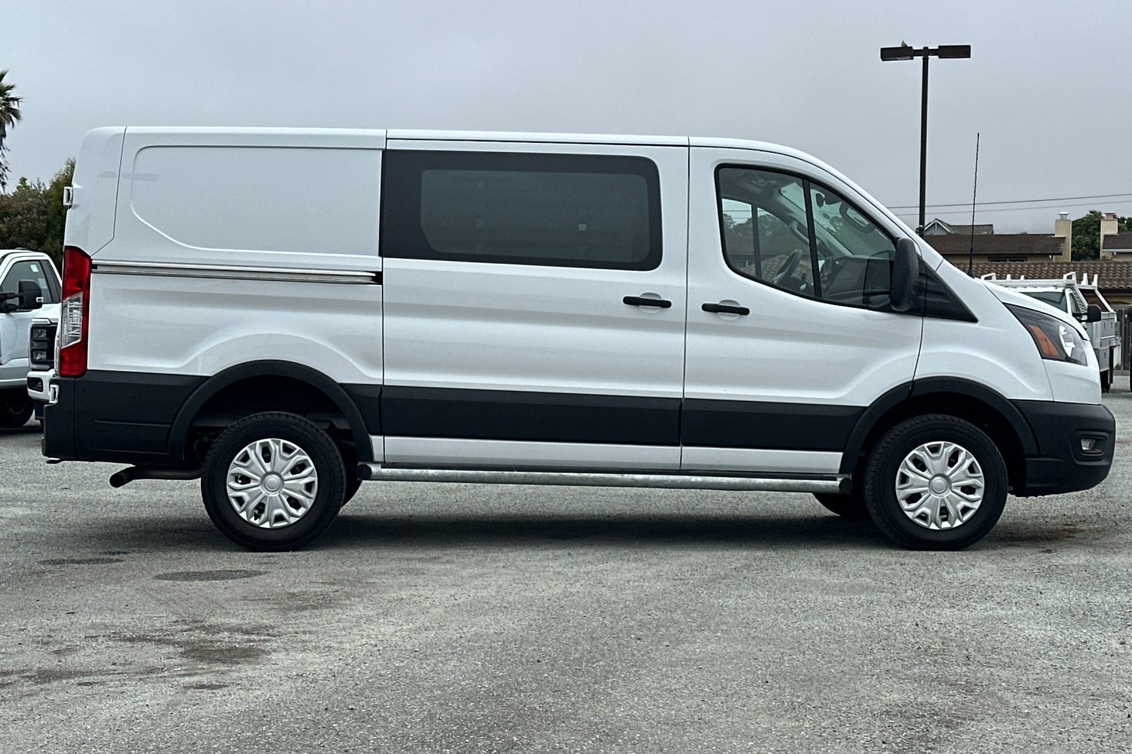 Used 2025 Ford Transit 250 Low Roof w/ Exterior Upgrade Package RWD image 6