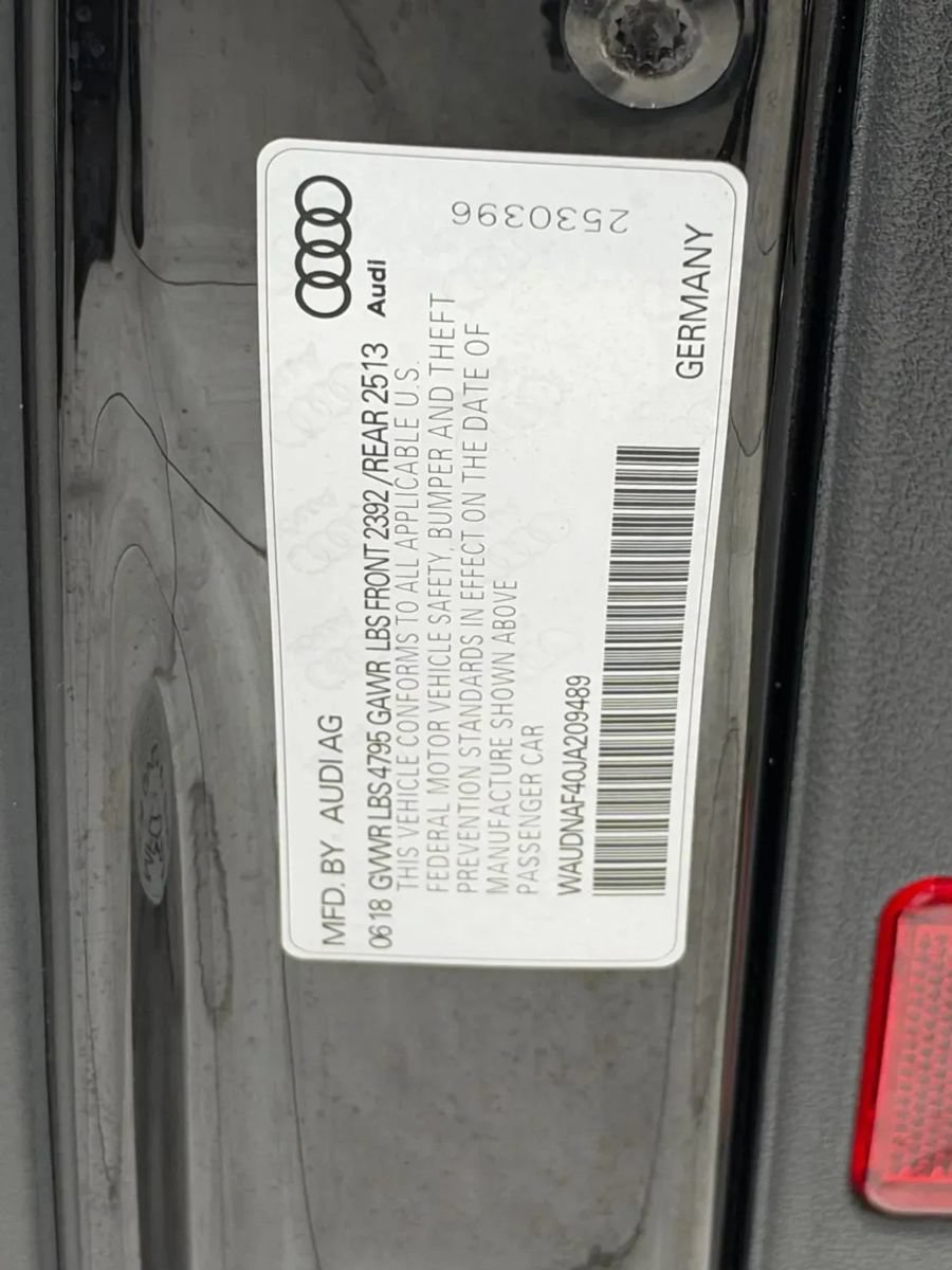Used 2018 Audi A4 2.0T Premium AWD/4WD image 40