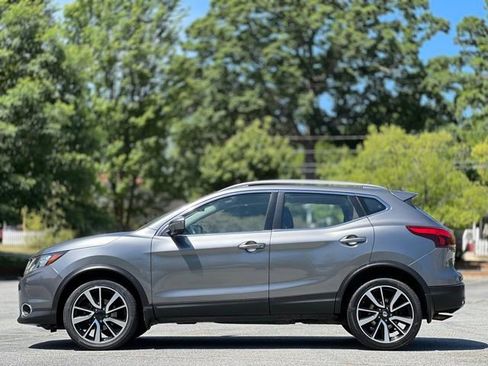 Used 2017 Nissan Rogue Sport SL AWD/4WD image 8