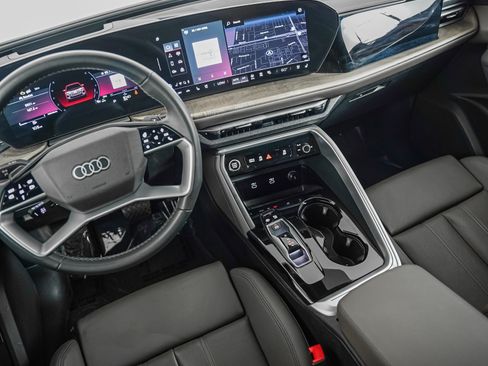 Certified 2025 Audi Q5 Premium w/ Premium Plus AWD/4WD image 14