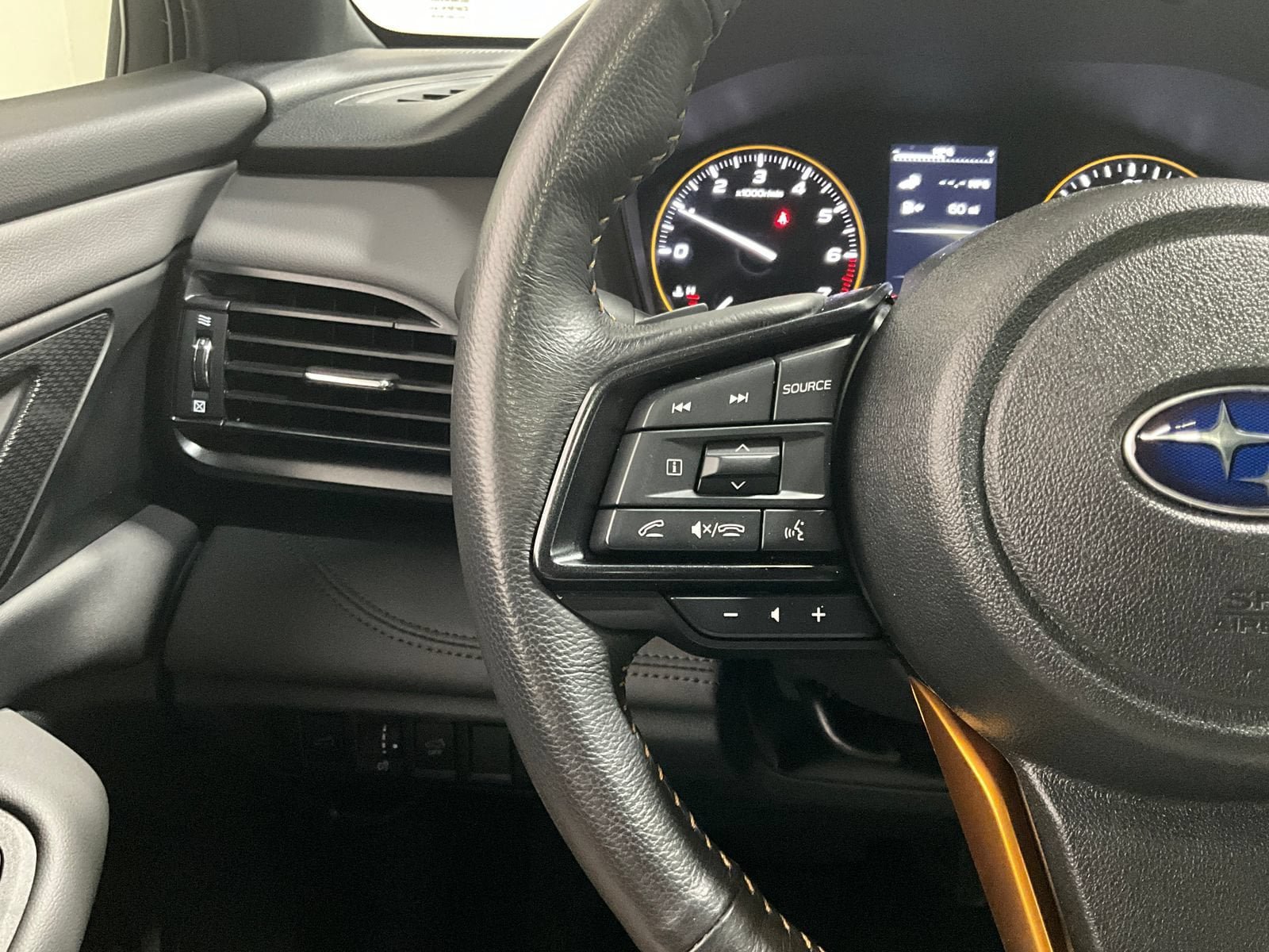 Used 2025 Subaru Outback Wilderness AWD/4WD image 18