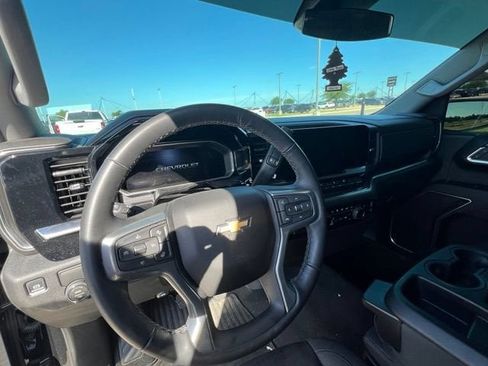 Used 2026 Chevrolet Silverado 1500 LT RWD image 7