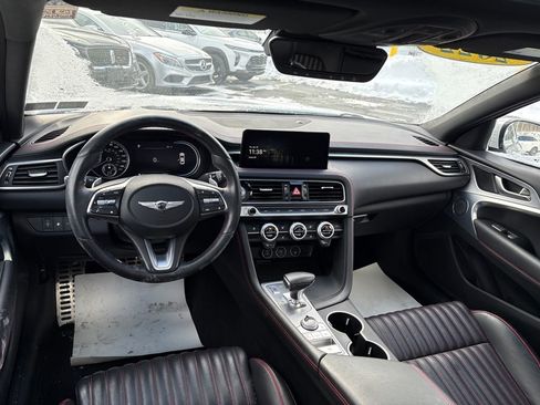 Used 2022 Genesis G70 3.3T w/ Sport Advanced Package image 11