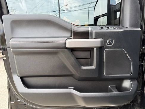 Used 2018 Ford F250 Platinum w/ Platinum Ultimate Package AWD/4WD image 37