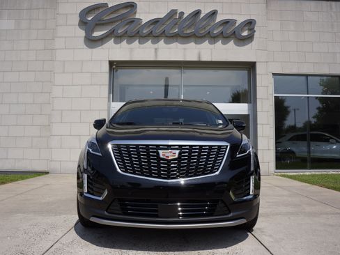 Used 2025 Cadillac XT5 Premium Luxury w/ Technology Package image 13