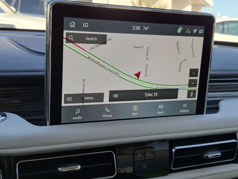 Used 2023 Lincoln Aviator Black Label w/ Dynamic Handling Package image 18