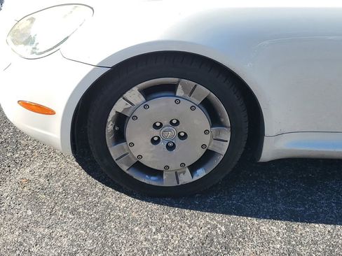 Used 2003 Lexus SC 430 Convertible image 11