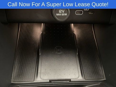 Used 2026 Volvo XC40 B5 Core w/ Climate Package AWD/4WD image 24