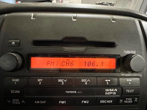 Used 2010 Toyota Tacoma 2WD Regular Cab image 32