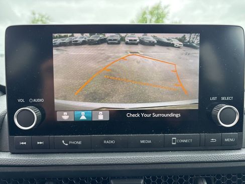 Used 2023 Honda CR-V EX image 25