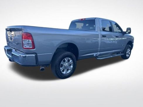 Used 2024 RAM 3500 Big Horn image 6