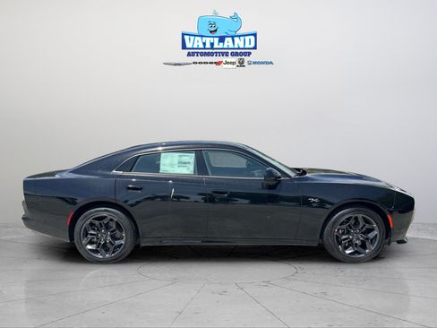 New 2026 Dodge Charger R/T w/ Blacktop Package AWD/4WD image 6