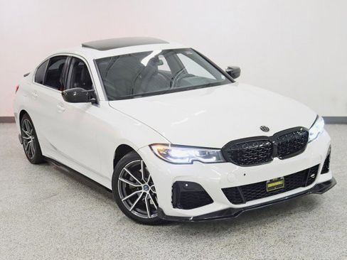 Used 2019 BMW 330i Sedan w/ Convenience Package RWD image 5