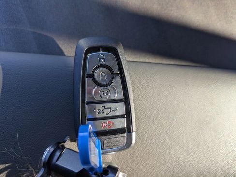 New 2026 Ford F250 Platinum w/ Platinum Plus Package image 36