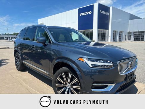 Used 2023 Volvo XC90 B6 Plus w/ Protection Package Premier AWD/4WD image 1