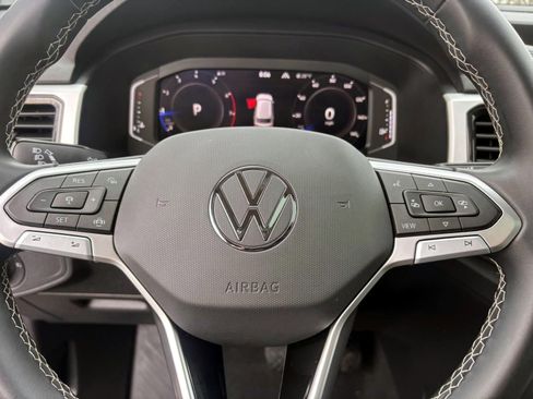 Used 2022 Volkswagen Atlas SE AWD/4WD image 16