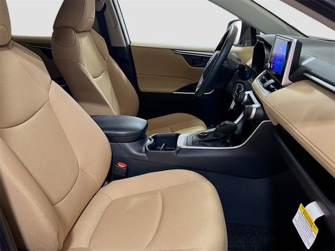 New 2025 Toyota RAV4 LE image 26