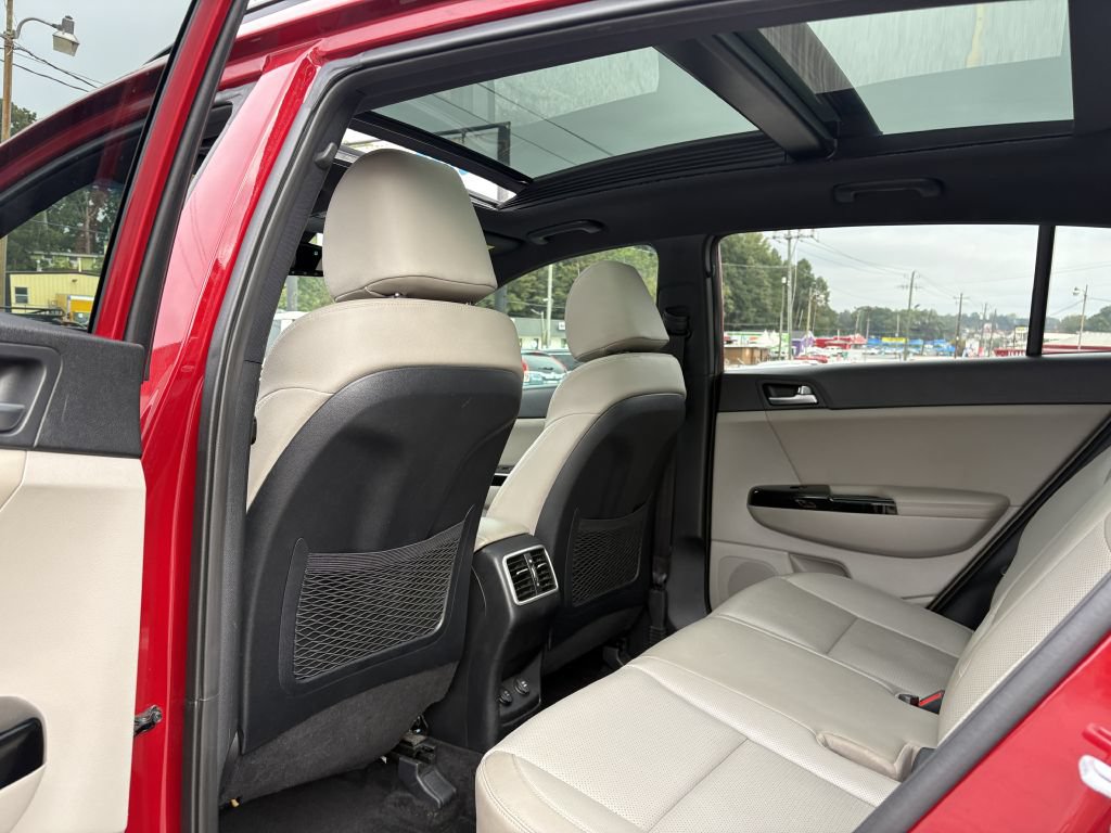 Used 2020 Kia Sportage S w/ Option Group 020 FWD image 13