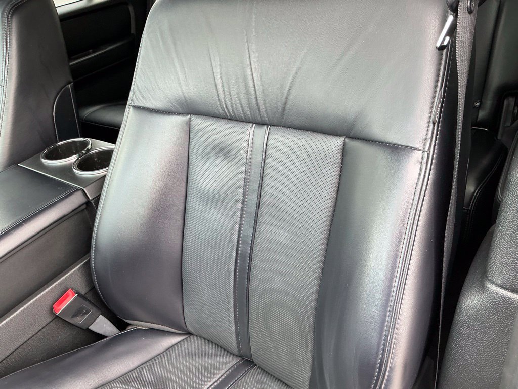 Used 2017 Lincoln Navigator Select AWD/4WD image 15