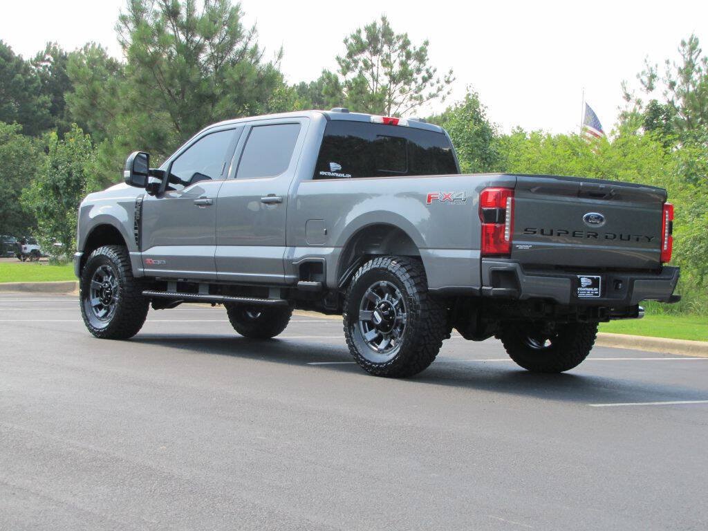Used 2024 Ford F250 Lariat w/ Lariat Ultimate Package AWD/4WD image 7