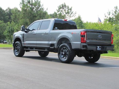 Used 2024 Ford F250 Lariat w/ Lariat Ultimate Package AWD/4WD image 7