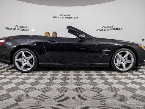 Used 2013 Mercedes-Benz SL 550 image 4