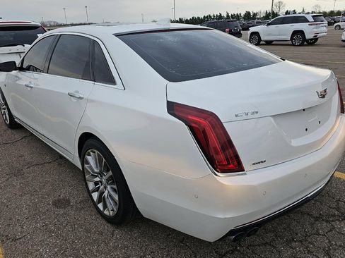 Used 2018 Cadillac CT6 Luxury AWD/4WD image 6
