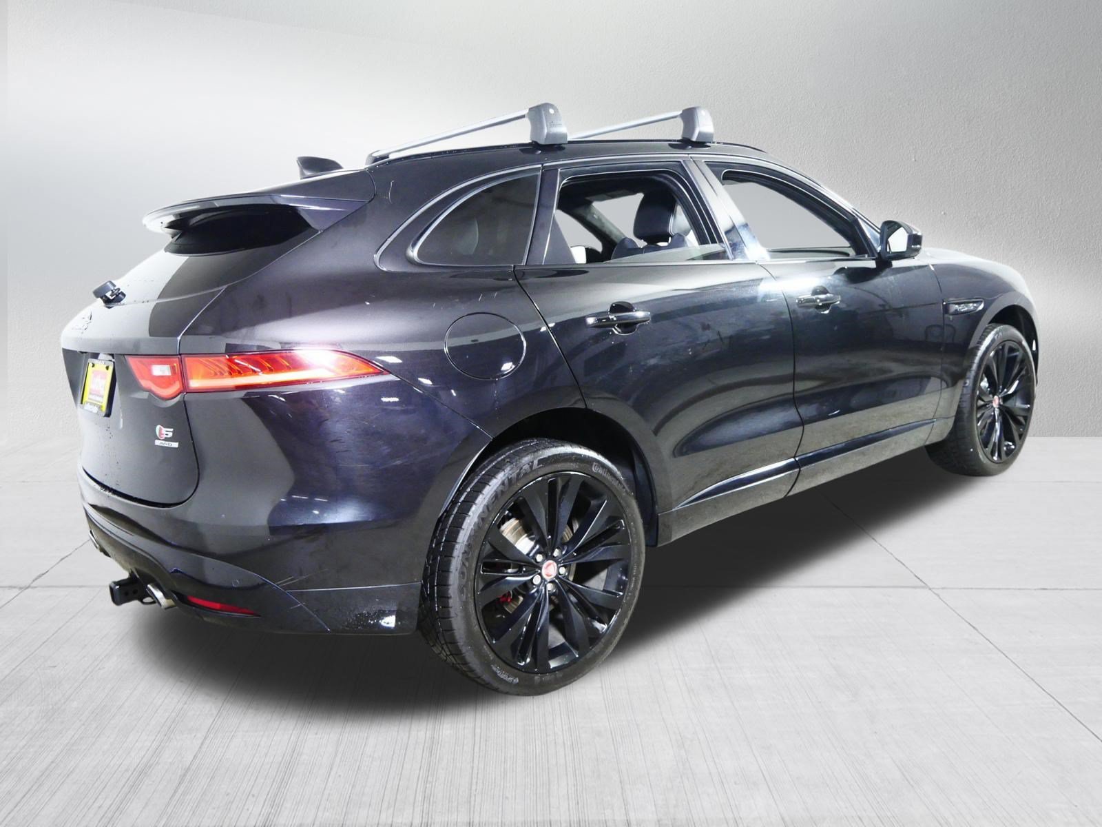 Used 2019 Jaguar F-PACE S AWD/4WD image 7