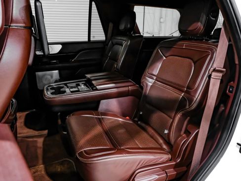 Used 2018 Lincoln Navigator Black Label w/ Cargo Package image 47