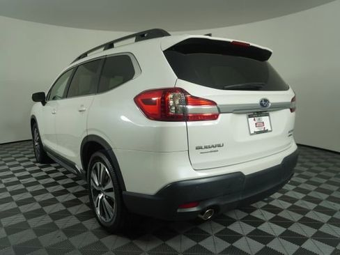 Certified 2022 Subaru Ascent Limited AWD/4WD image 5