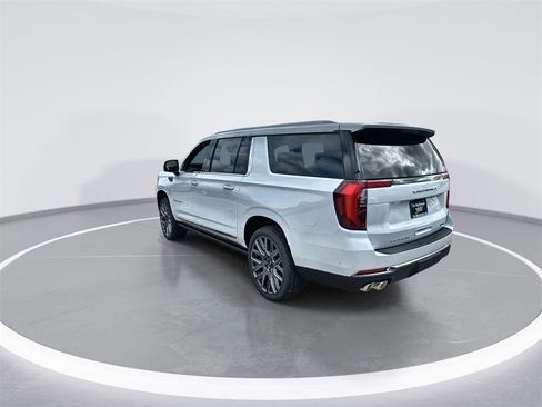 New 2026 GMC Yukon XL Denali Ultimate w/ LPO, Floor Liner Package image 6