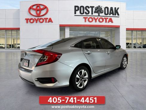 Used 2018 Honda Civic LX image 11