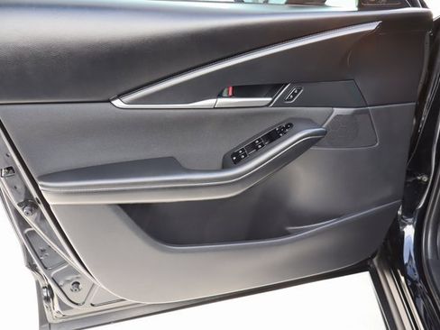 Certified 2025 MAZDA CX-30 AWD 2.5 S image 23