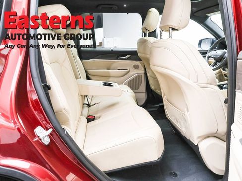 Used 2023 Jeep Grand Cherokee 4WD 4xe w/ Luxury Tech Group II image 25