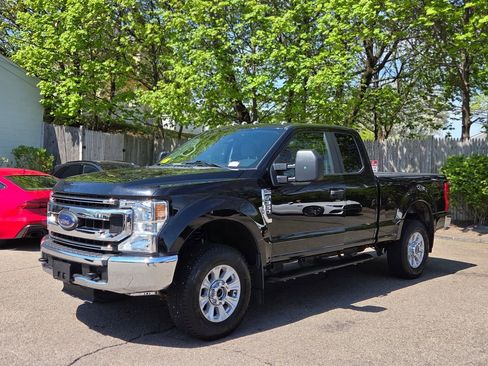 Used 2021 Ford F350 XL w/ STX Appearance Package AWD/4WD image 2