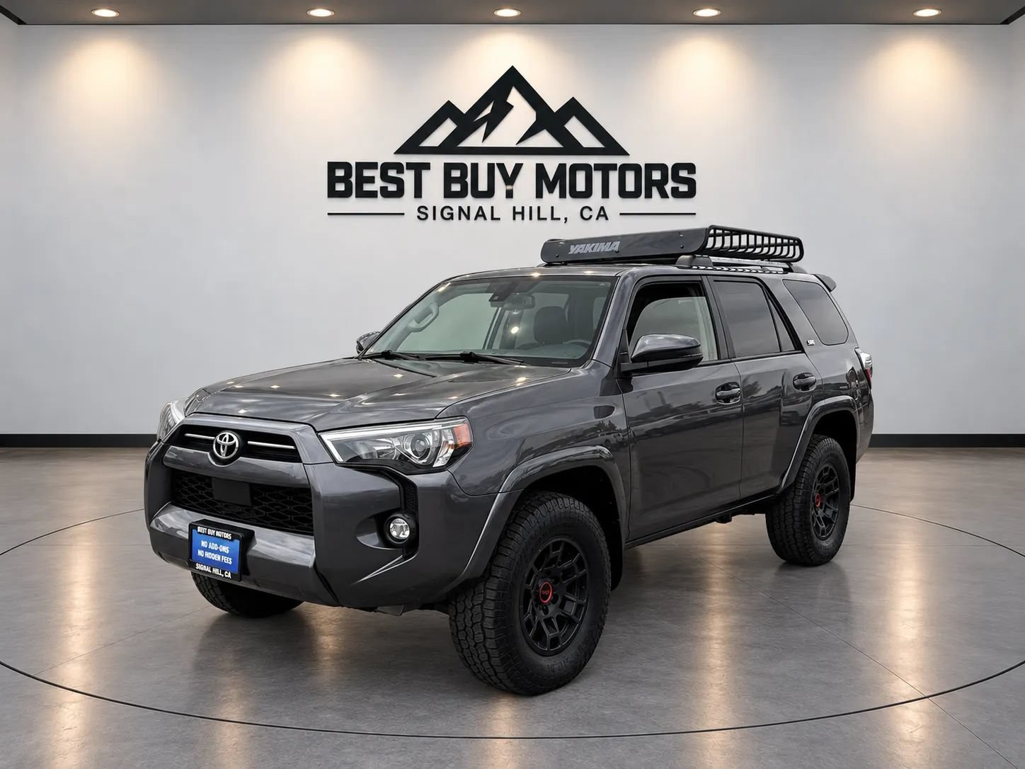 Used 2022 Toyota 4Runner SR5 w/ 4Runner Black Package (TMS) AWD/4WD image 3