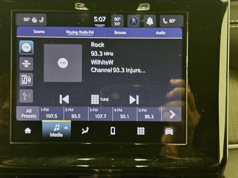 Used 2024 Jeep Grand Cherokee L Laredo image 21